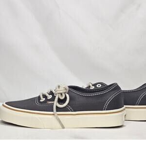 Vans Unisex  Authentic Embroidered Check  Low-Top Shoes Women Size 6 NWT